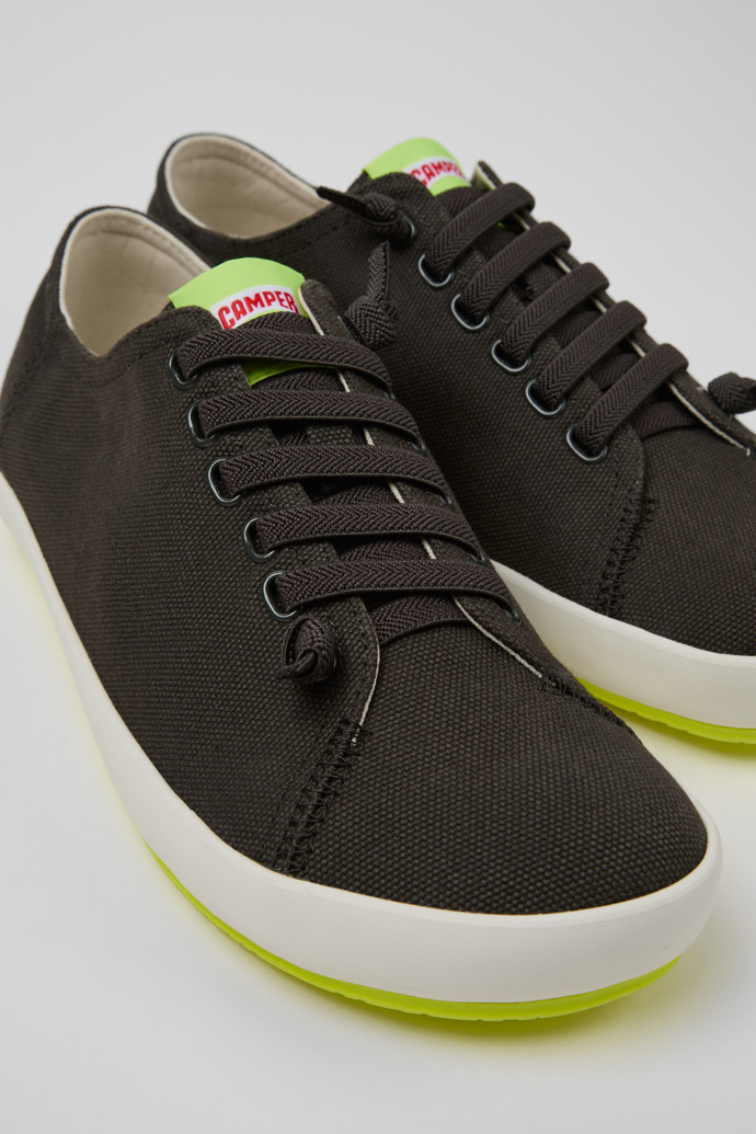 Camper Peu Rambla - Zapatillas grises para hombre de algodón reciclado.