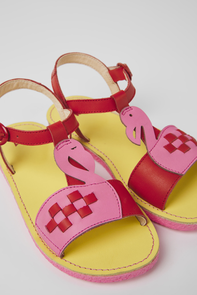 Camper Twins - Sandalia de piel rosa y roja para niño