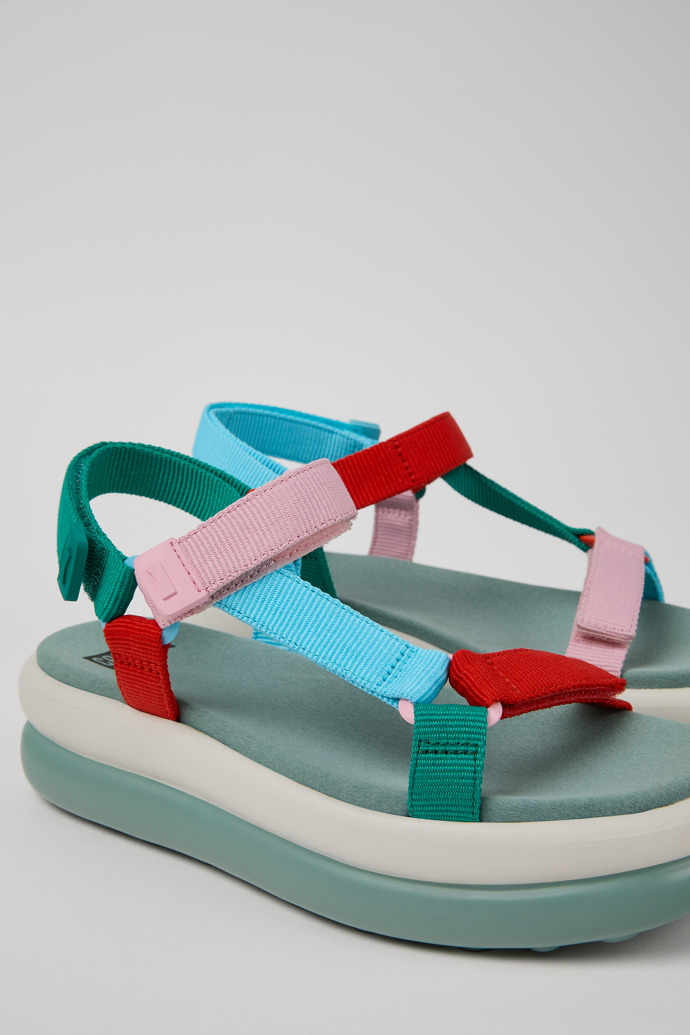 Camper Twins - Sandalias multicolor de PET reciclado para mujer.