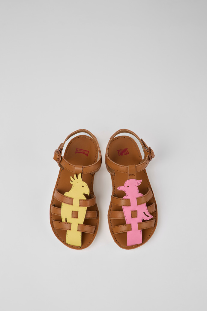 Camper Twins - Sandalias infantiles de piel multicolor.