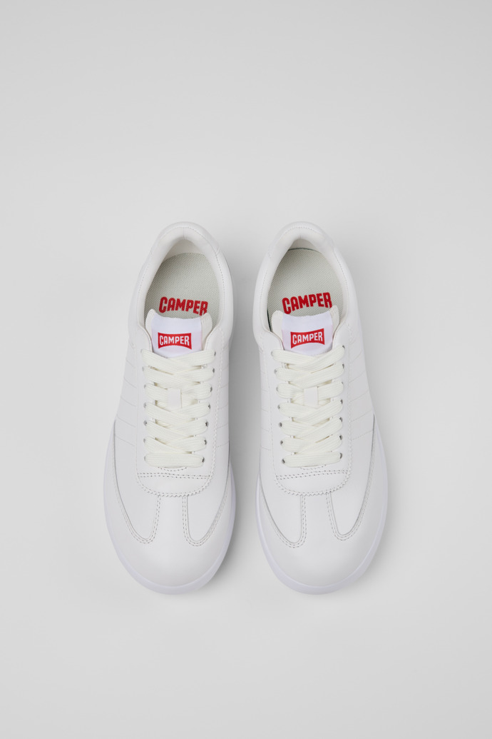 Camper Pelotas XLF - Zapatillas blancas para mujer de piel y textil.