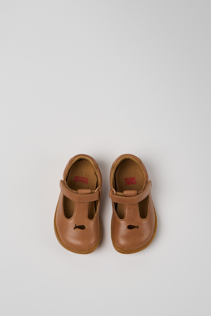 Camper Twins - Zapatillas de piel nude para niños.