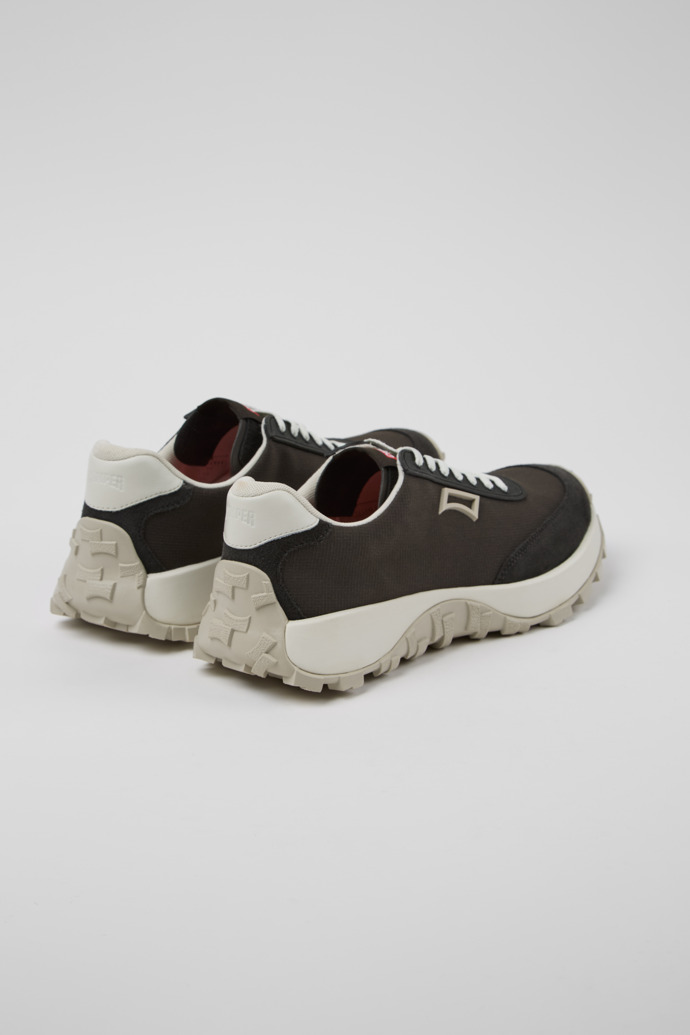 Camper Drift Trail VIBRAM - Zapatillas multicolores para hombre de PET reciclado y piel nobuk.