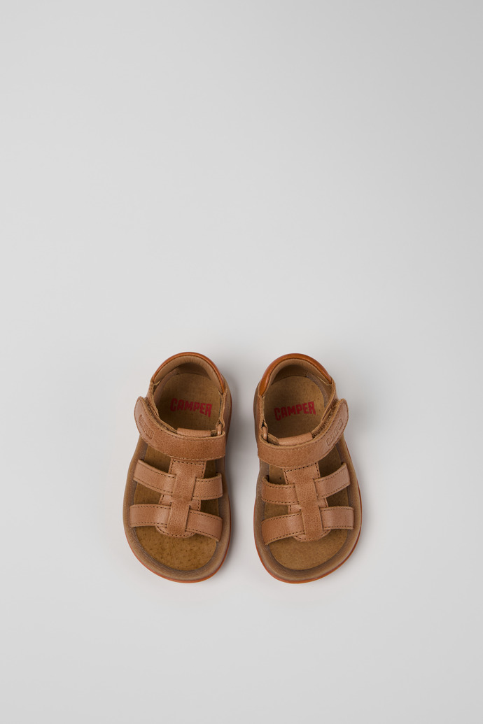 Camper Bicho - Sandalias infantiles de piel multicolor.