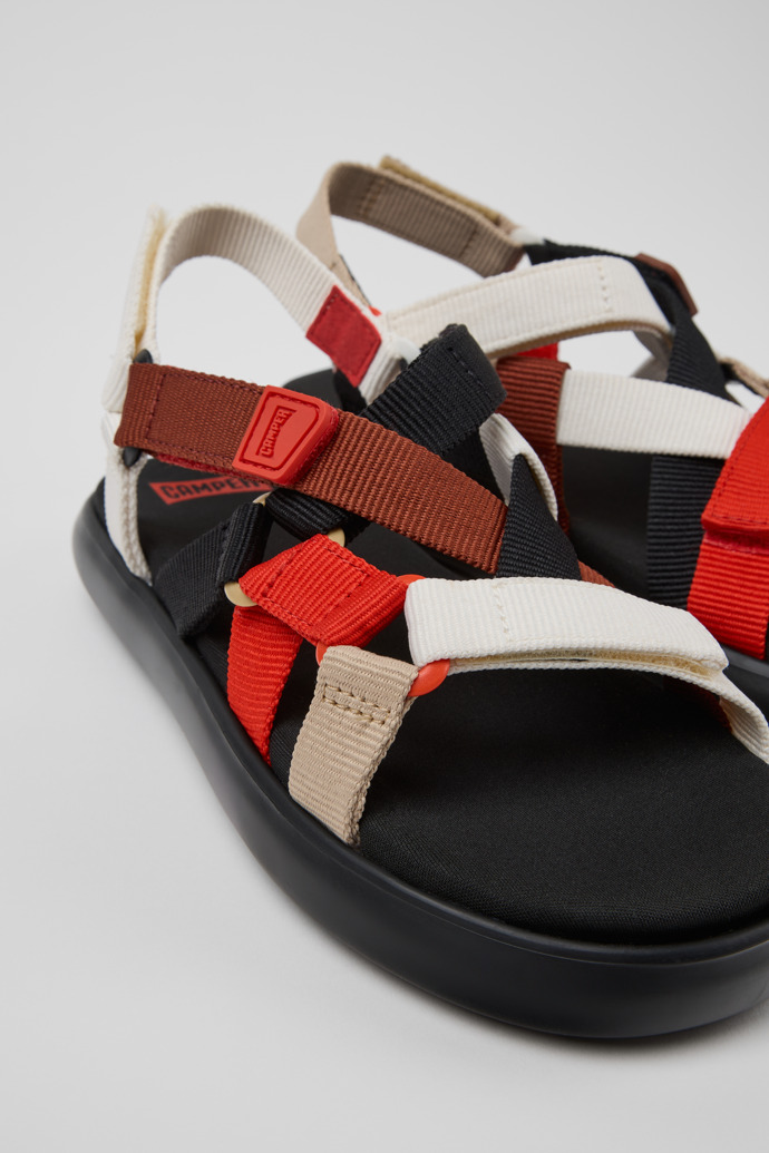 Camper Twins - Sandalias multicolor de PET reciclado para mujer.