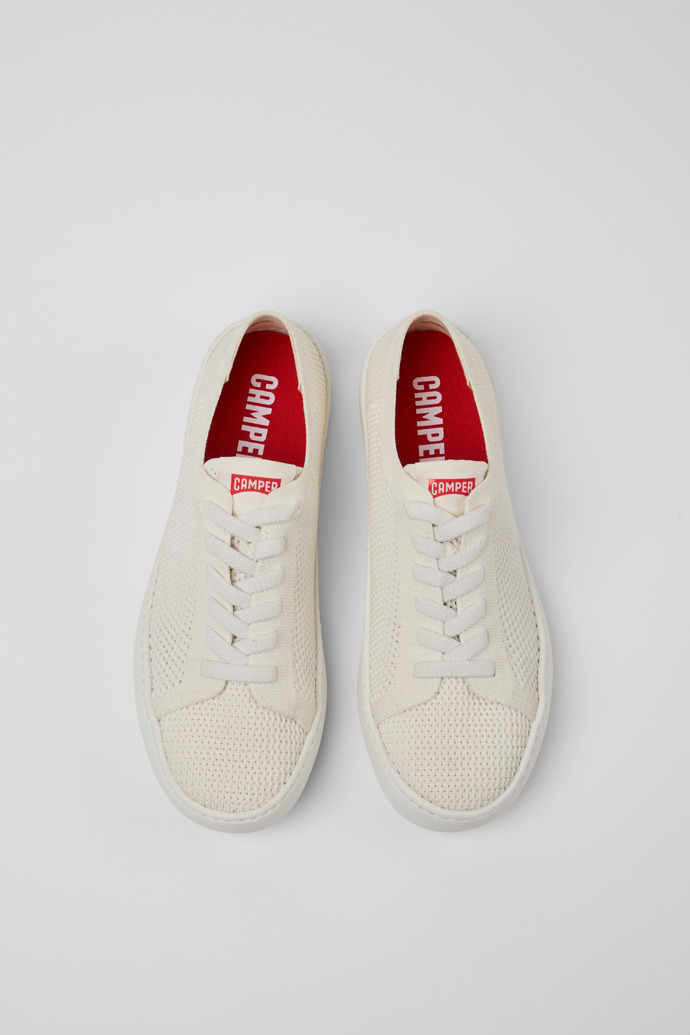 Camper Peu Touring - Zapatillas blancas para mujer fabricadas con PET reciclado.