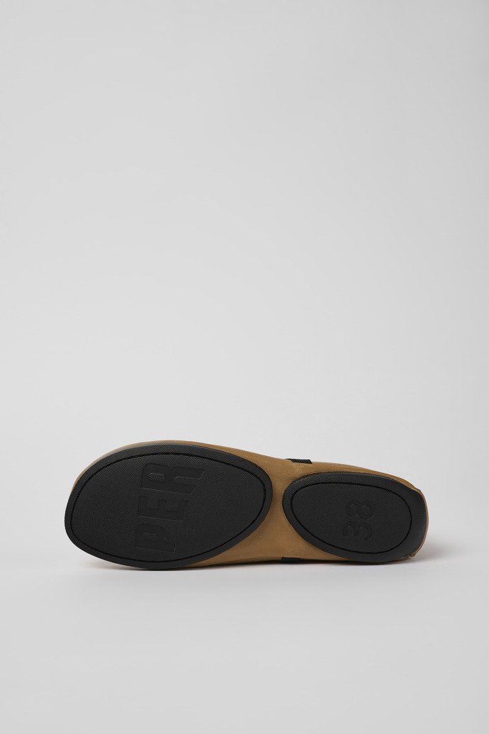 Camper Right - Mary Jane de piel marrón para mujer.