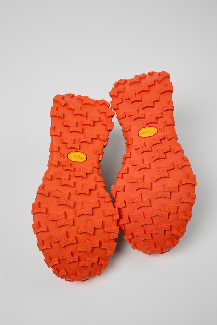 Camper Drift Trail VIBRAM - Zapatilla negra de piel y nobuk para mujer