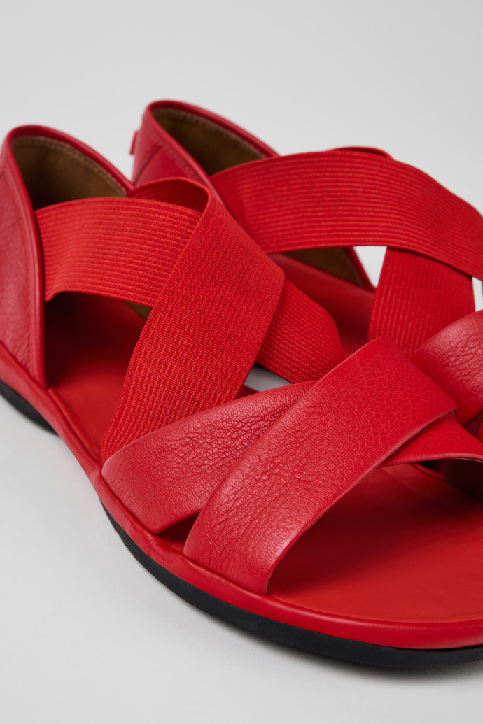 Camper Right - Sandalias de piel roja con tiras cruzadas para mujer