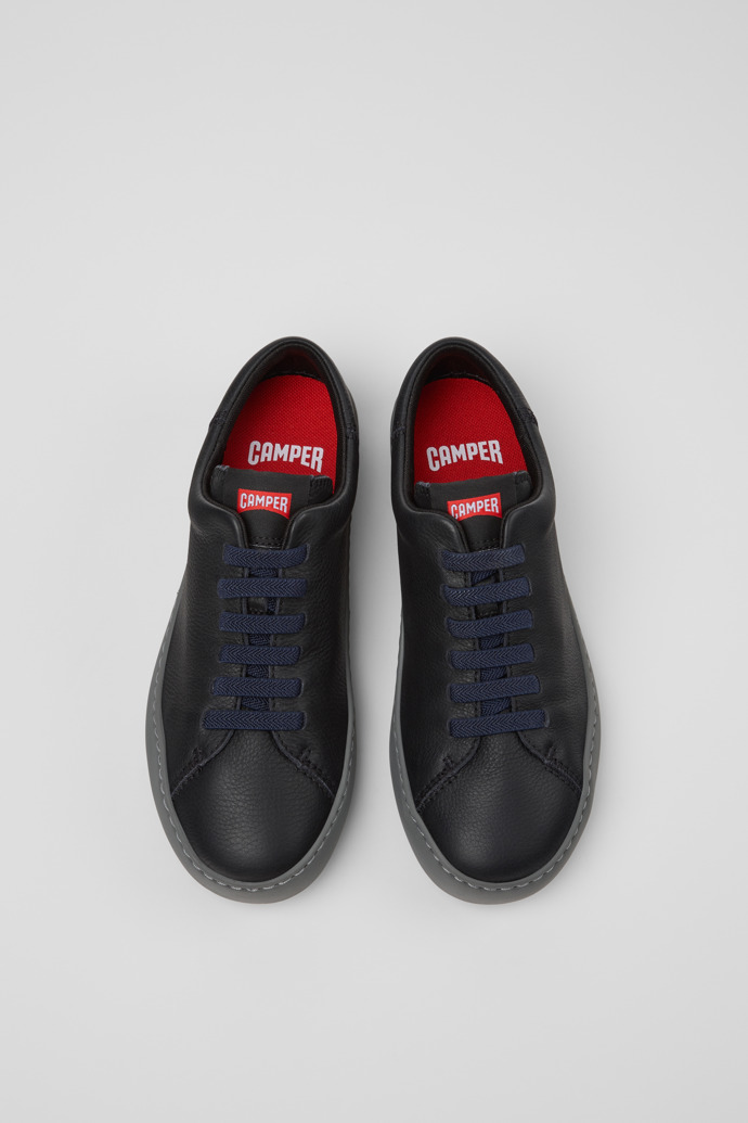 Camper Peu Touring - Zapatillas negras de piel para mujer.