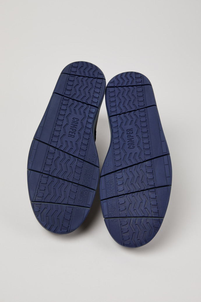 Camper Smith - Zapato negro para hombre de piel y textil.