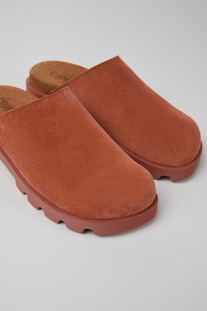 Camper Brutus Sandal - Sandalias rojas de piel nobuk para mujer.