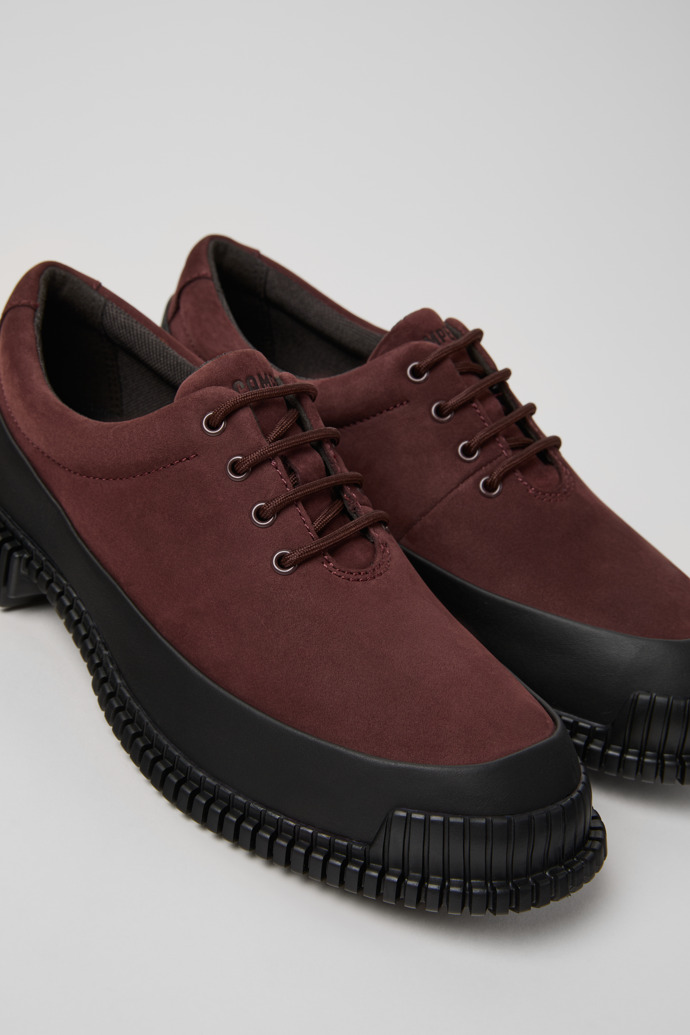 Camper Pix - Zapatos de piel y nobuk color vino tinto para mujer.
