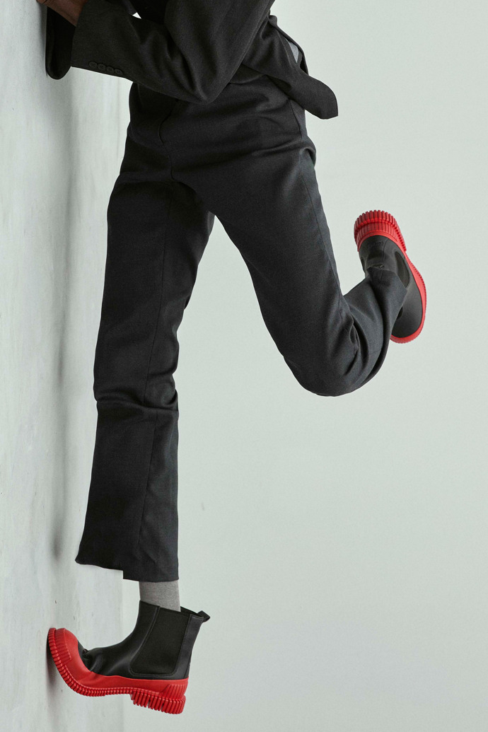 Camper Pix - Botines Chelsea de piel negra para hombre