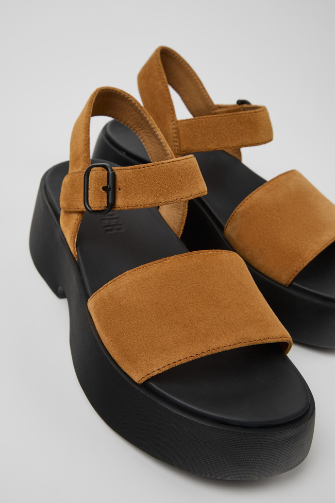 Camper Tasha - Sandalias marrones de nobuk para mujer
