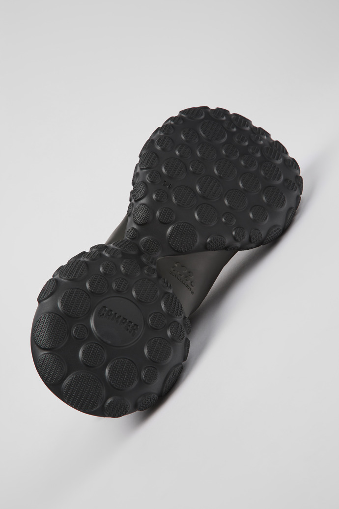Camper Pelotas Mars - Zapatillas negras para mujer de piel nobuk y textil.
