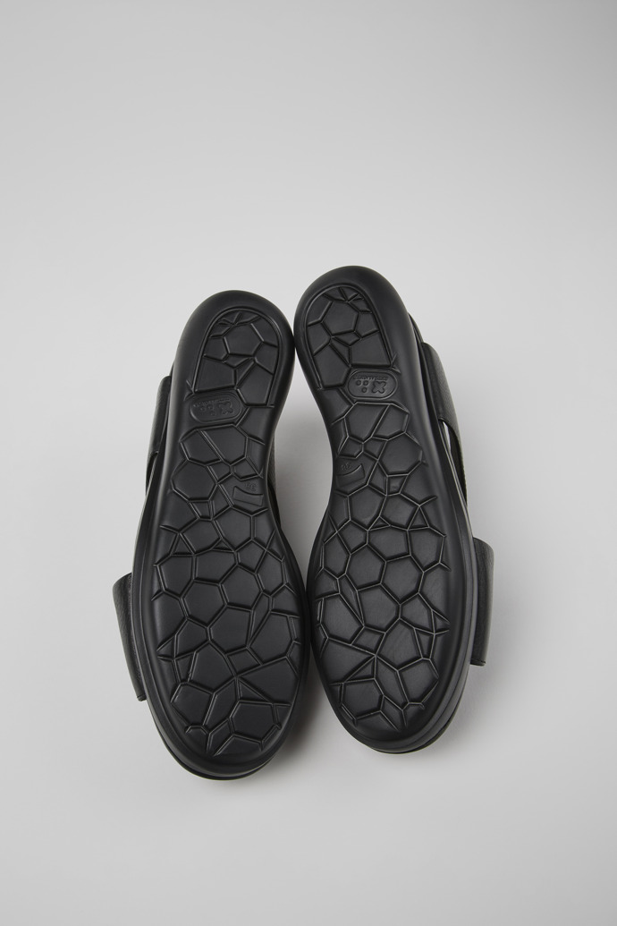 Camper Balloon - Sandalias negras para mujer.
