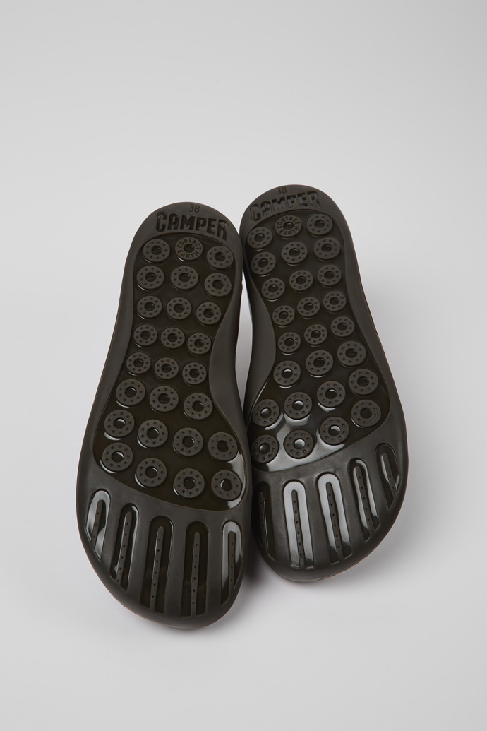 Camper Peu - Zapato de piel marrón para mujer.