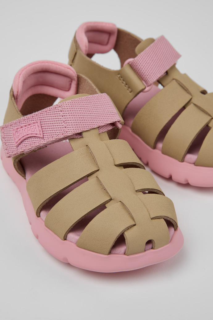 Camper Oruga - Sandalias infantiles multicolor de piel y textil.