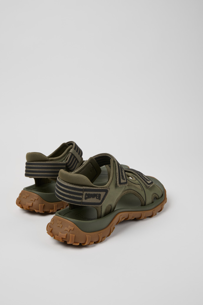 Camper Drift Trail Sandal - Sandalias verdes para hombre fabricadas con PET y piel reciclados.