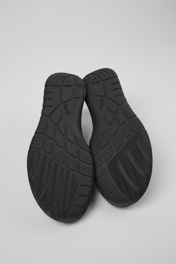 Camper Peu Path - Zapatillas negras para hombre de PET reciclado.