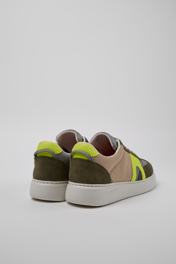 Camper Runner K21 Sorona - Zapatillas multicolor para hombre fabricadas con PET reciclado y piel nobuk.