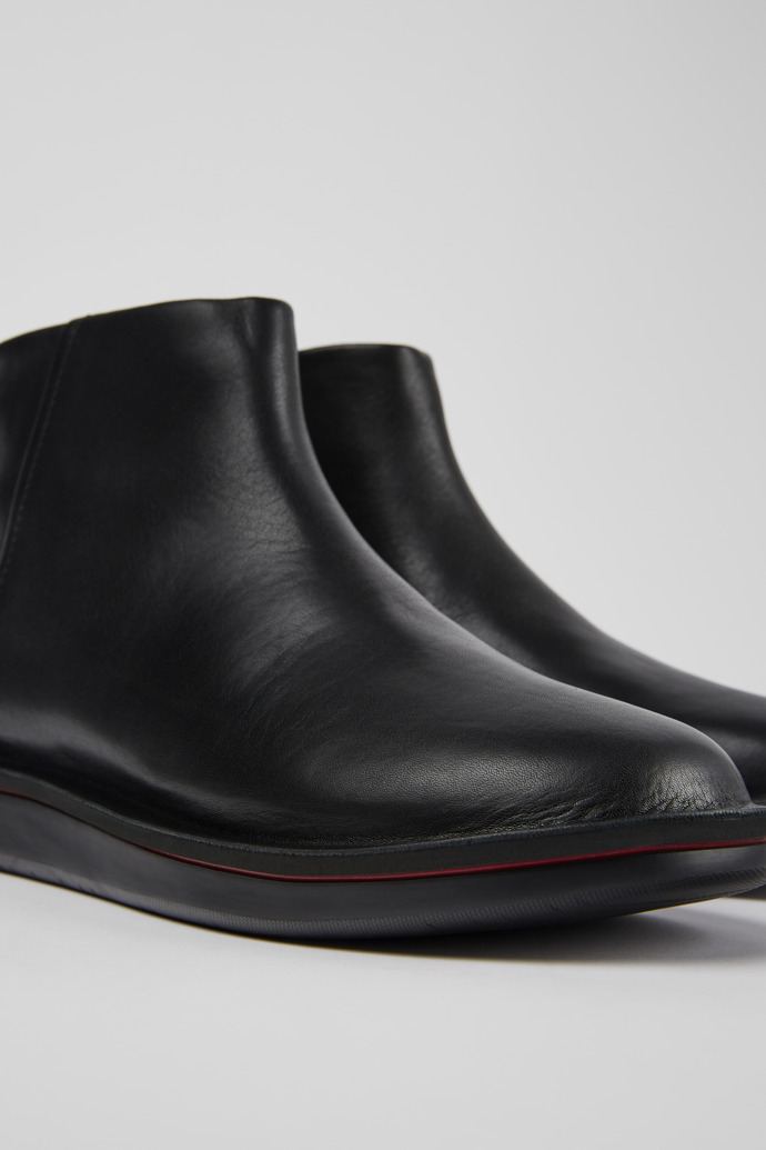 Camper Formiga - Botines negros de piel para mujer