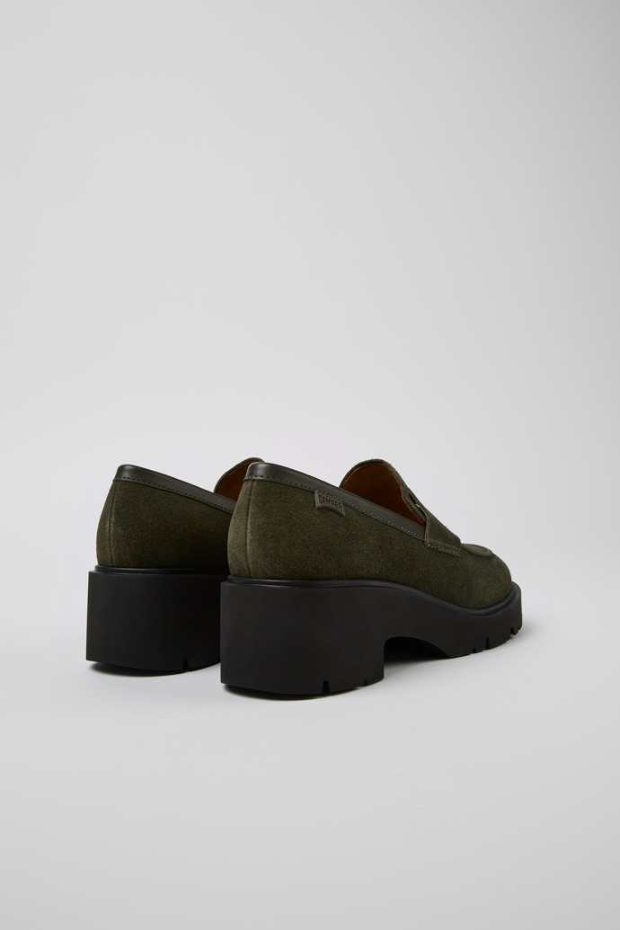 Camper Milah - Mocasín verde para mujer de piel nobuk.