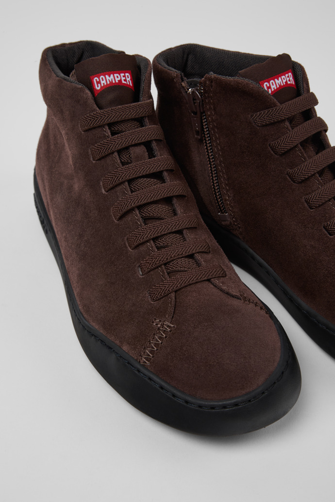 Camper Peu Touring - Botines marrones de piel nobuk para mujer