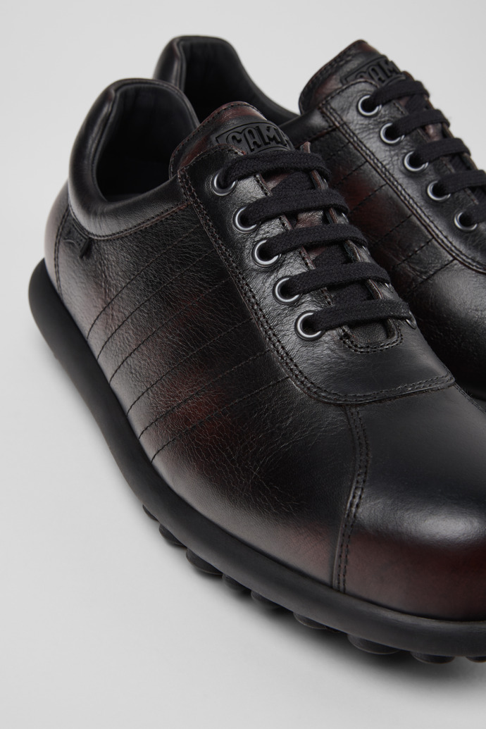 Camper Pelotas - Zapatilla de piel multicolor para hombre.