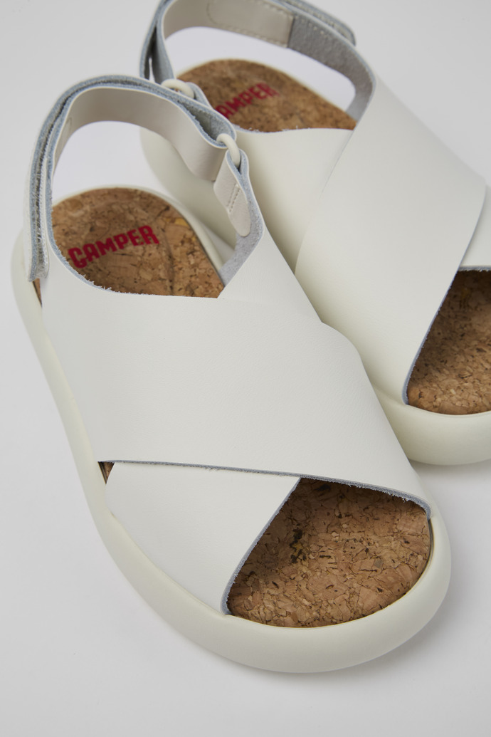 Camper Pelotas Flota - Sandalias de piel blanca con tiras cruzadas
