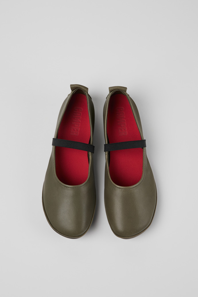 Camper Right - Zapatos de piel verde para mujer.