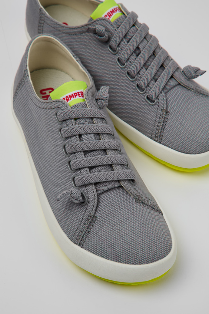 Camper Peu Rambla - Zapatillas de algodón reciclado gris para mujer.