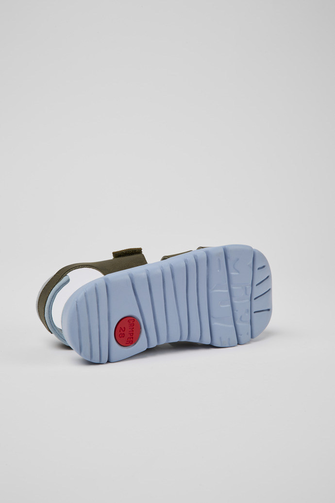 Camper Oruga - Sandalias verdes de piel para niños.