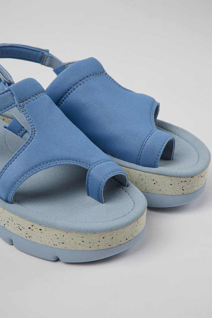 Camper Oruga Up - Sandalias azules de tela para mujer.
