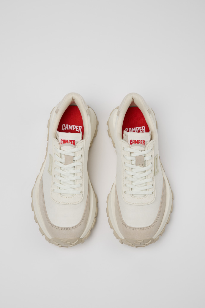 Camper Drift Trail - Zapatillas blancas y grises de PET reciclado y piel para mujer.