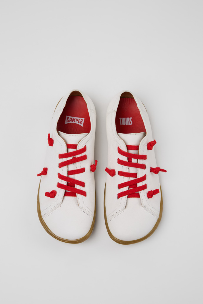 Camper Twins - Zapatos blancos de piel para mujer.