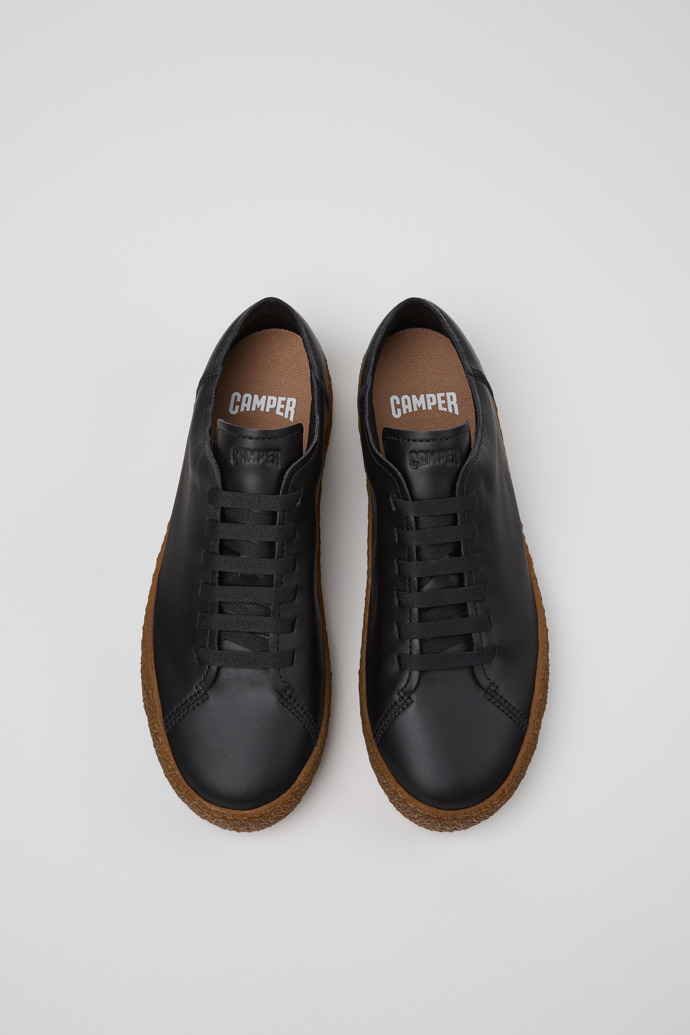 Camper Peu Terreno - Zapato negro de piel para hombre.