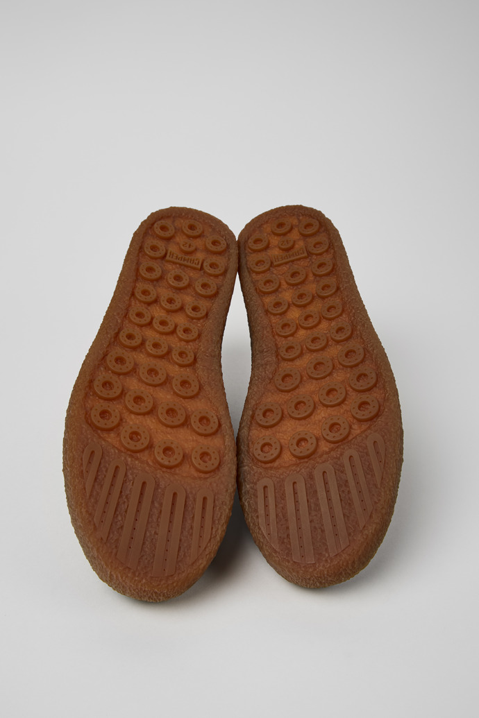 Camper Peu Terreno - Zapato negro de piel para hombre.