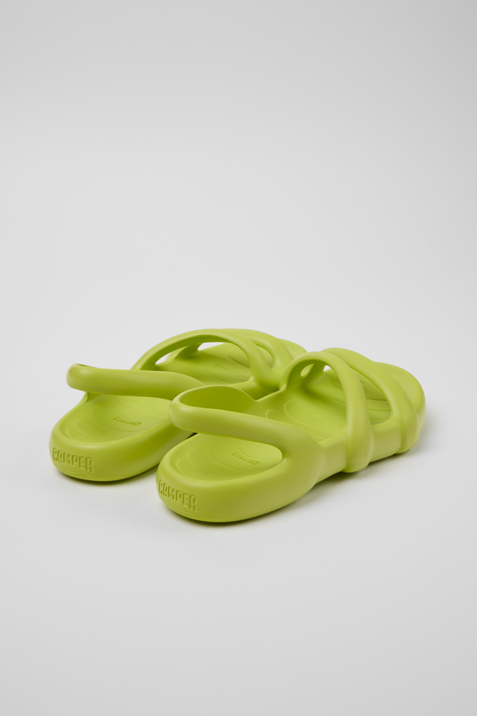 Sandalias planas Kobarah de Camper: Sandalias amarillas.