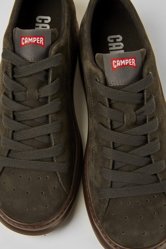 Camper Runner - Piel nobuk gris oscuro