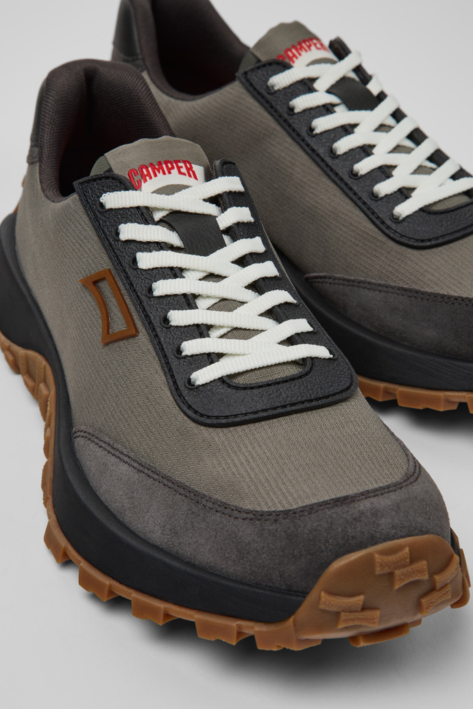 Camper Drift Trail - Zapatillas grises de textil y piel nobuk para hombre.
