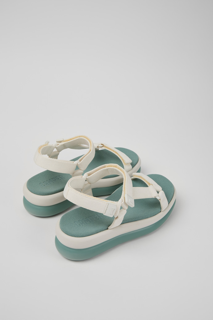 Camper Pelotas Flota Up - Sandalias blancas para mujer de PET reciclado.