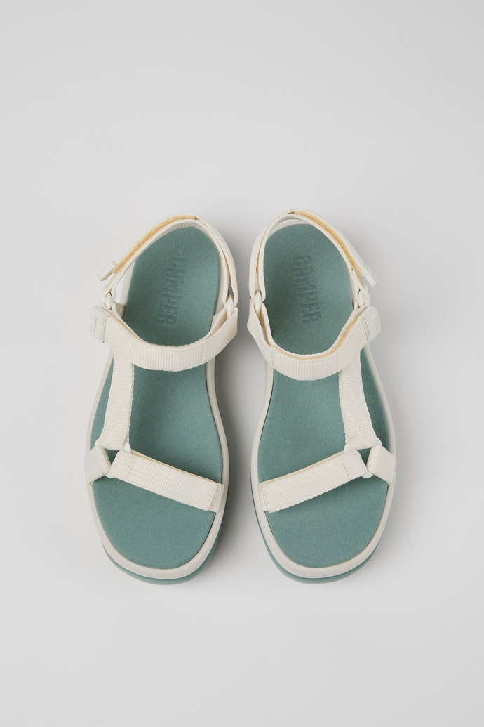 Camper Pelotas Flota Up - Sandalias blancas para mujer de PET reciclado.