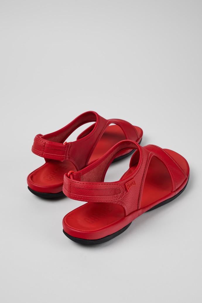 Camper Right - Sandalias rojas de piel para mujer.