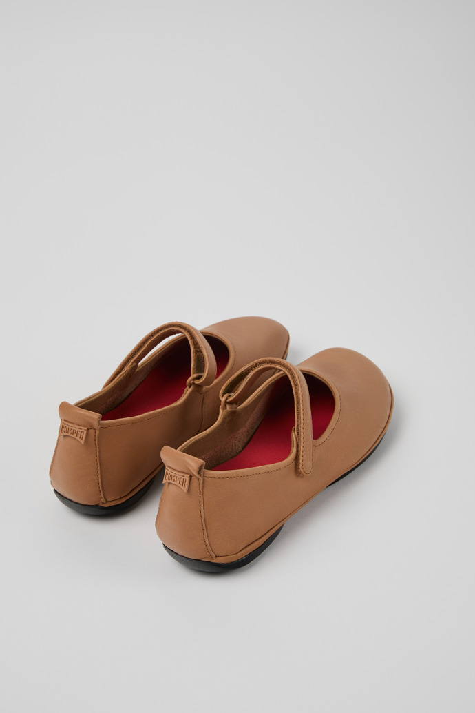 Camper Right - Zapatos de piel nude para mujer.
