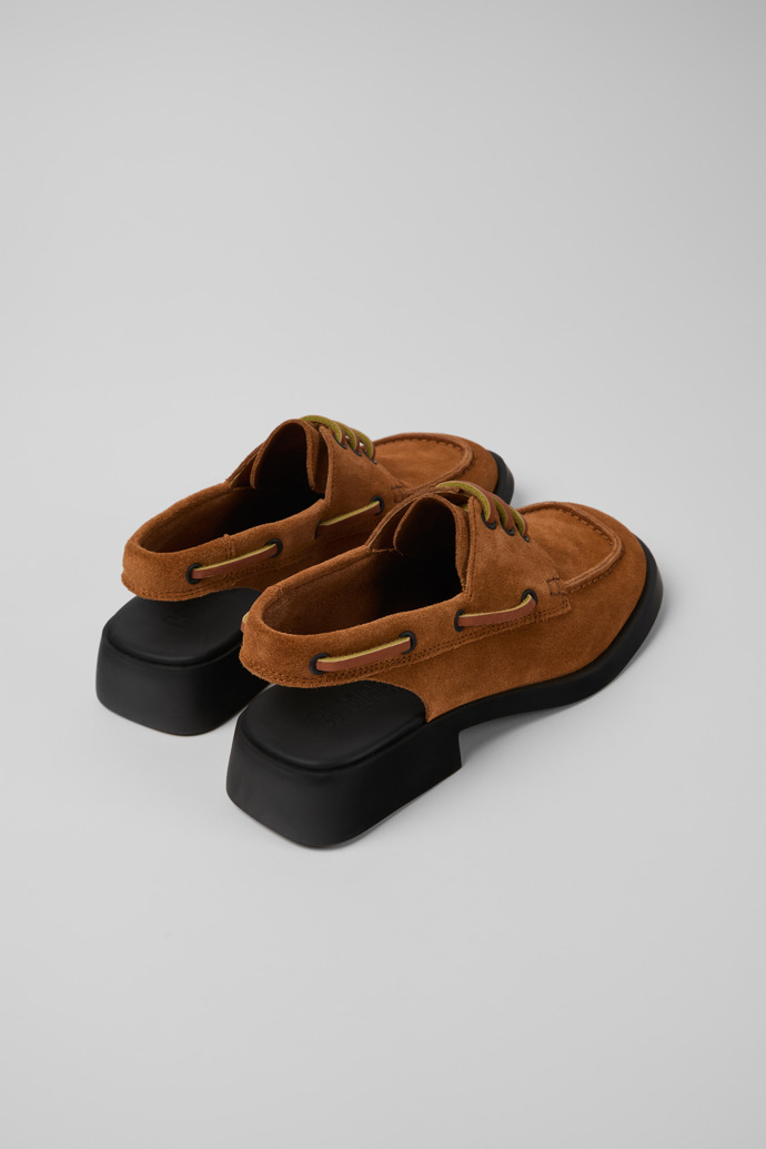 Camper Dana - Mocasines marrones de piel nobuk para mujer.