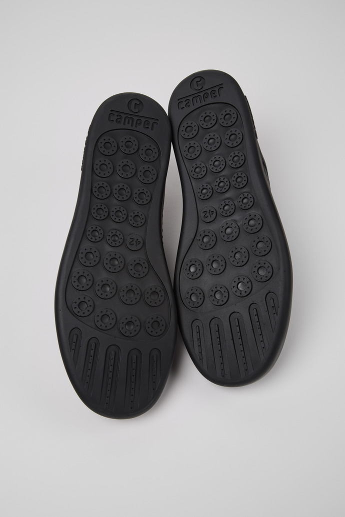 Camper Peu Touring - Zapatilla negra de piel para hombre.