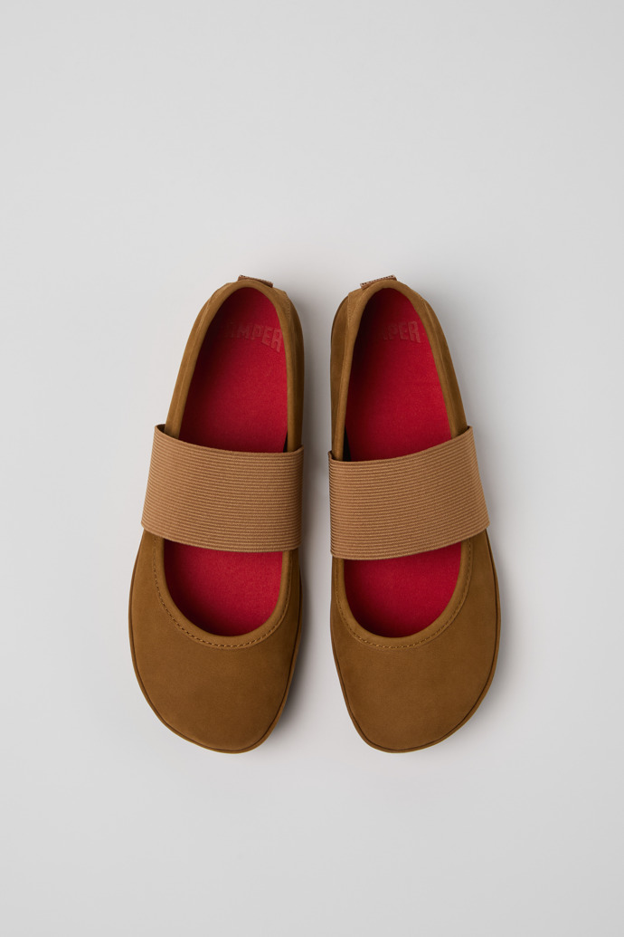 Camper Right Nina - Bailarinas marrones de nobuk para mujer.