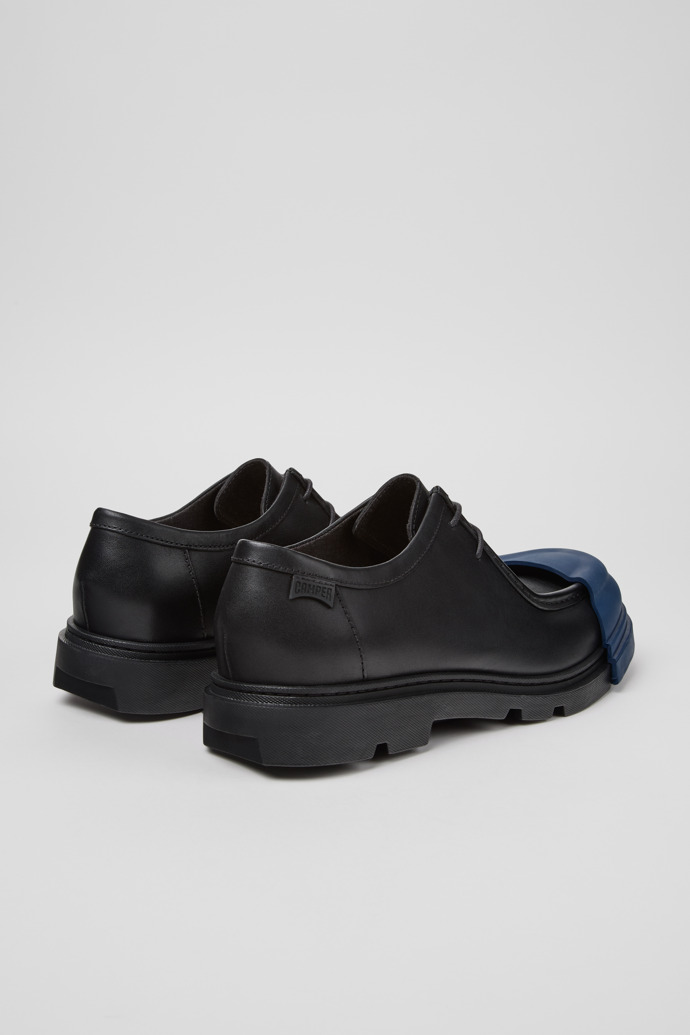 Camper Junction - Zapatos negros de piel para hombre.
